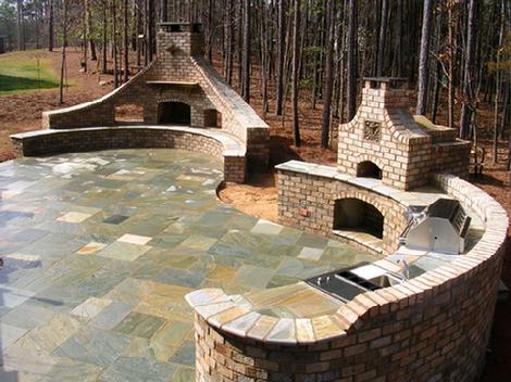 asian bluestone patio (wet)